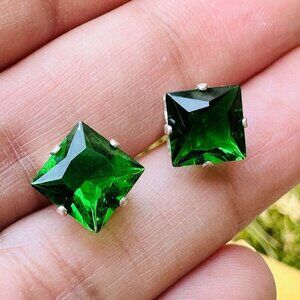 VTG ALR Stud Earrings 5/16" Princess Cut Lab‎ Created Green Gems 925 Sterling